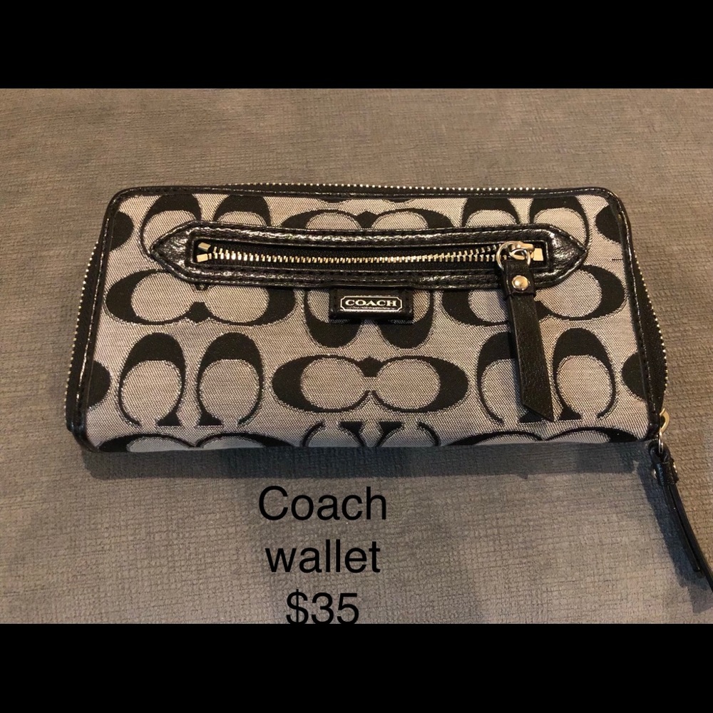 Coach wallet